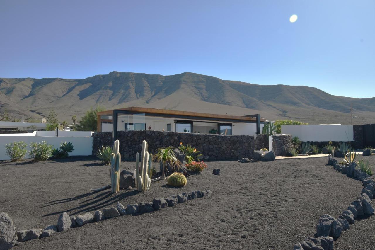 La Belle Vie Villa Famara Luaran gambar
